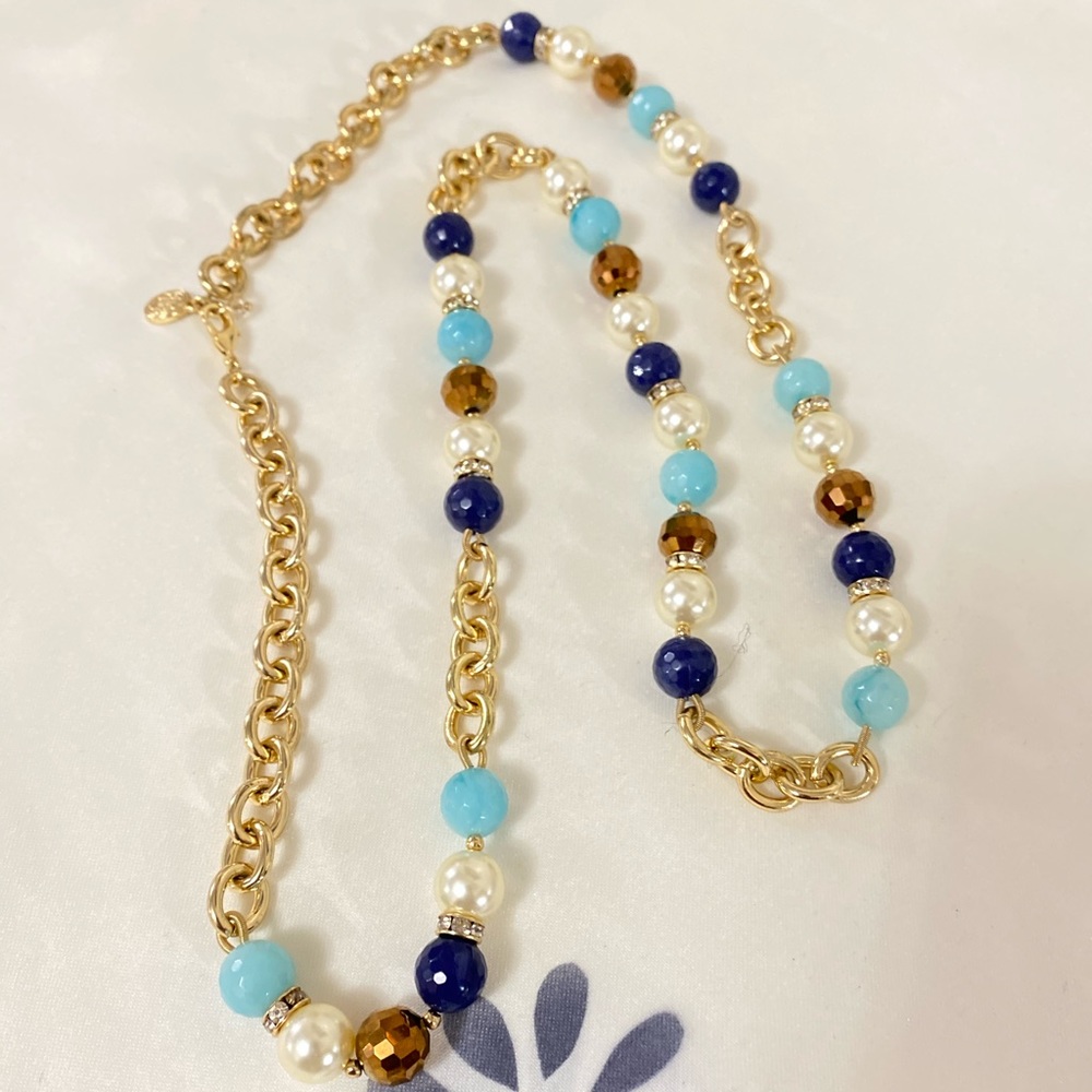 Vintage Bill Blass pearl Necklace
